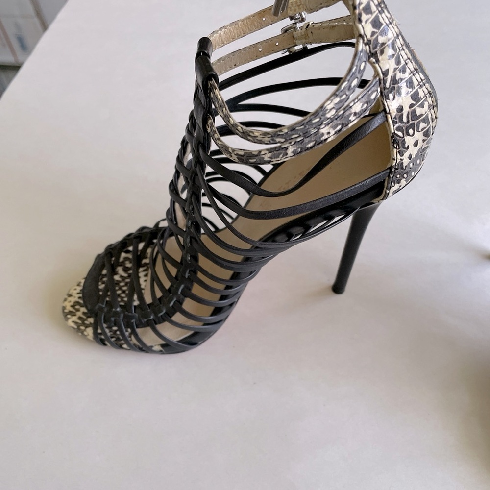 L.A.M.B. ALL LEATHER ANIMAL PRINT STRAPPY HEELS STILETTOS SIZE 5.5 M BACK ZIP